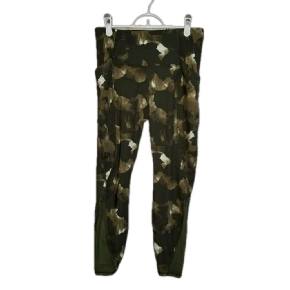 All In Motion Camo Leggings Label Reads Size Medium